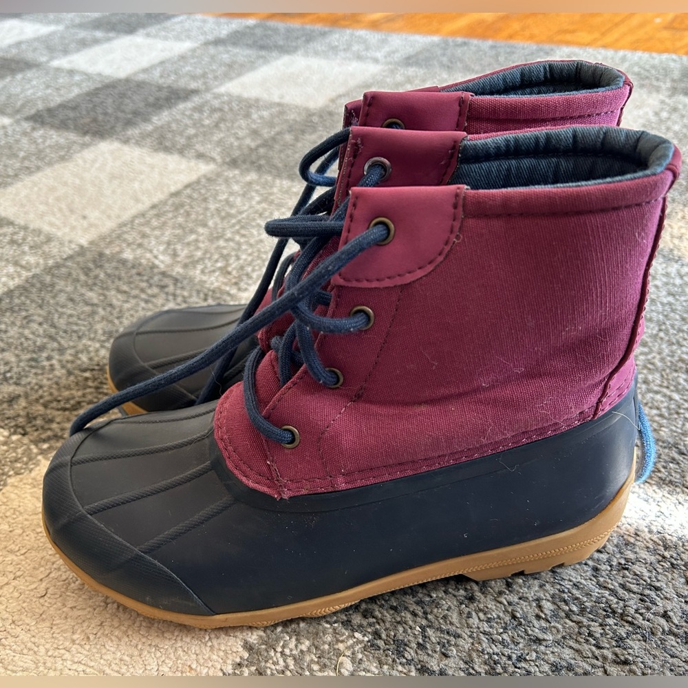 Girls size 4 sperry boots